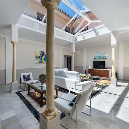 Domus Vesta Close To Nikki Villa *