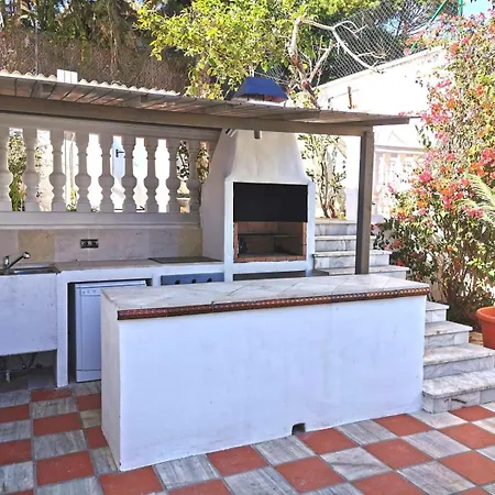 Domus Vesta Close To Nikki