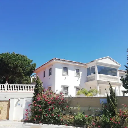 Domus Vesta Close To Nikki Marbella